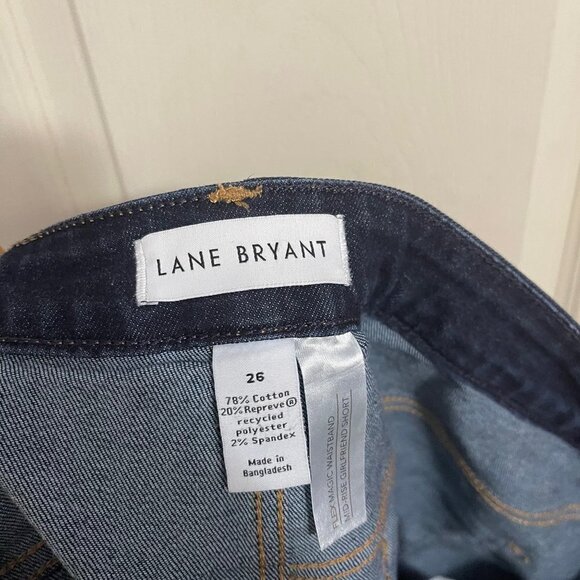 Lane Bryant Womens Flex Magic Waist Band Mid Rise Girlfriend Jean Shorts Plus 26 - Picture 3 of 8
